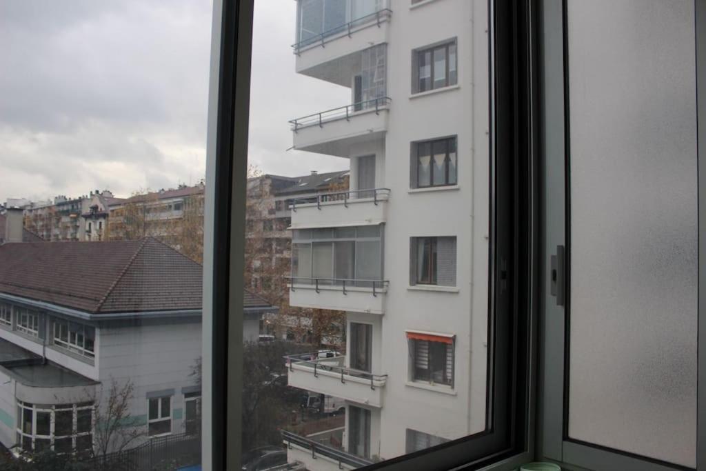 Le Jane : Centre Ville, Garage, Balcon Annecy Ngoại thất bức ảnh